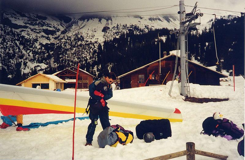 Chamonix06.jpg - Chamonix, Apr 1999