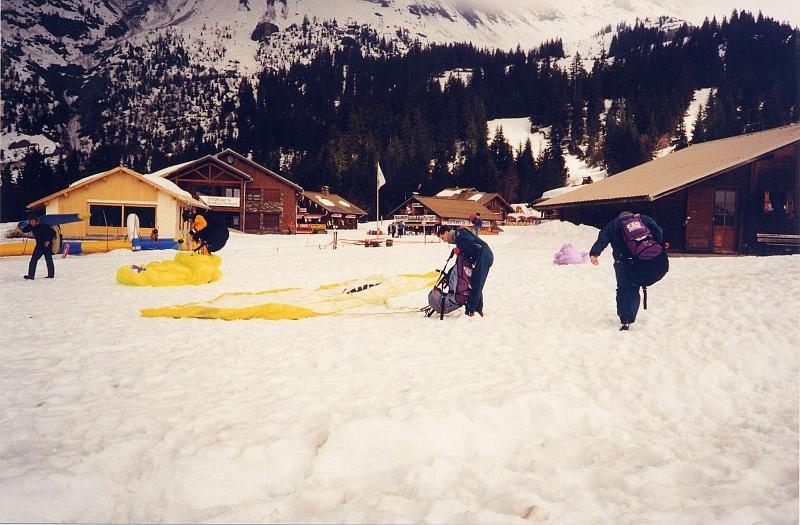 Chamonix07.jpg - Chamonix, Apr 1999